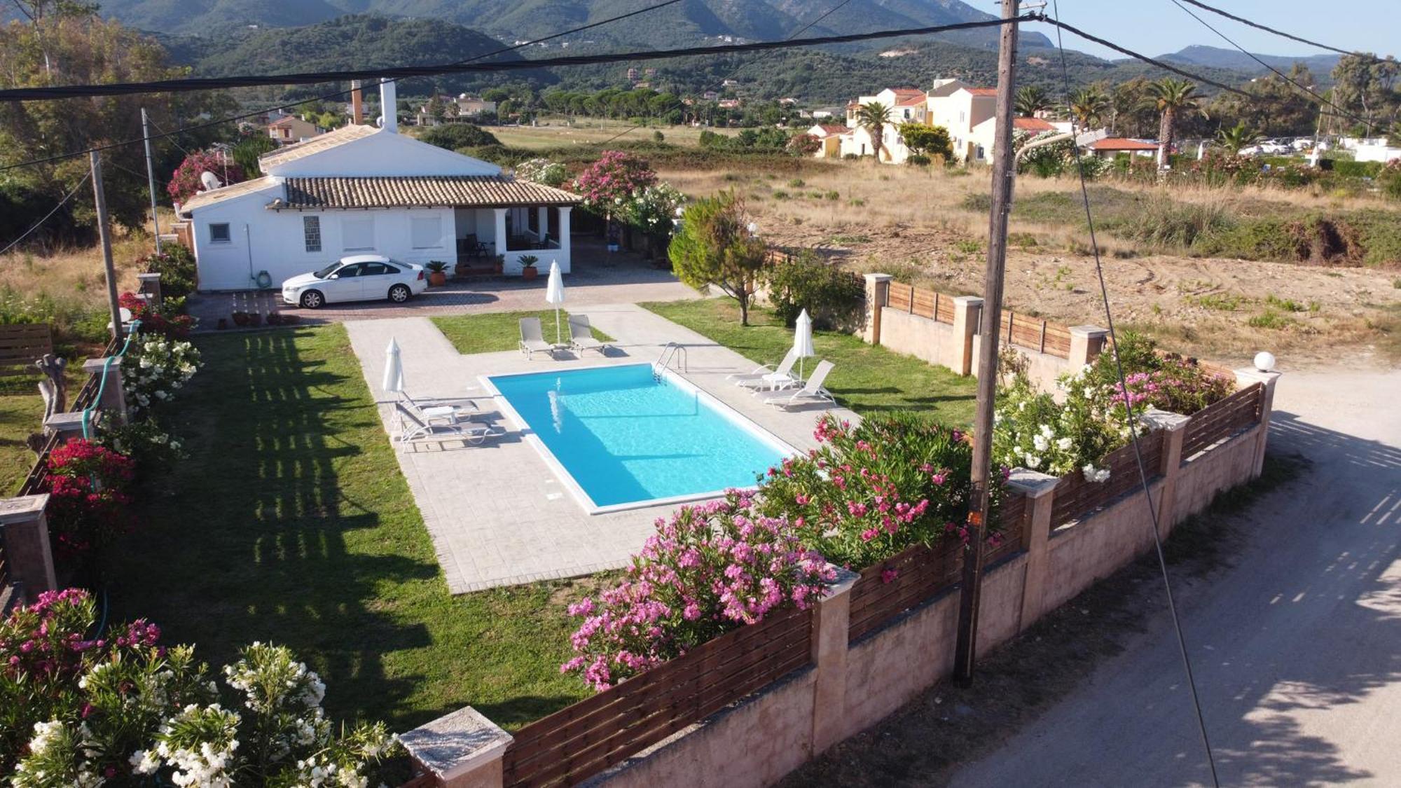 Almyra Beach House Corfu Paralía Almirú Kültér fotó