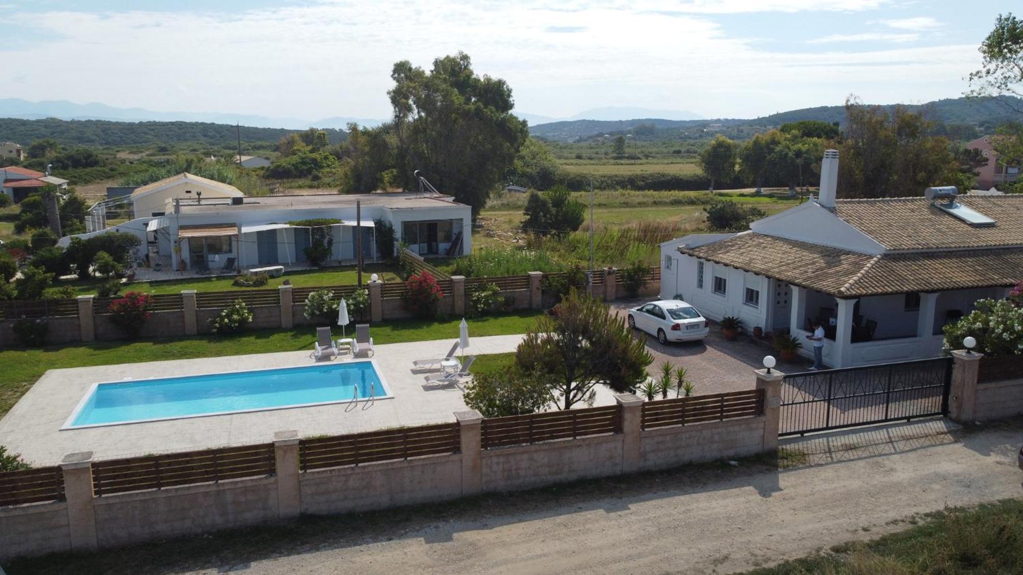 Almyra Beach House Corfu Paralía Almirú Kültér fotó